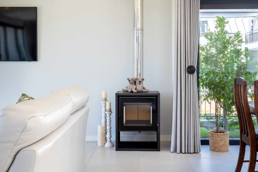 5 Bedroom Property for Sale in Val De Vie Estate Western Cape
